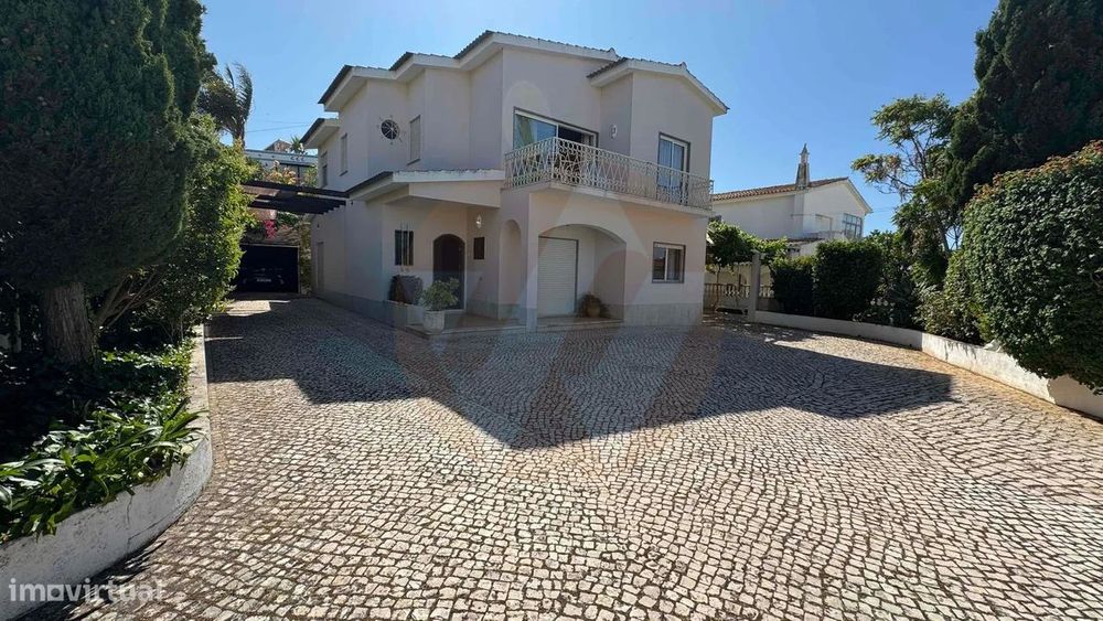 Moradia e Anexos com Vista Mar  – Lagos