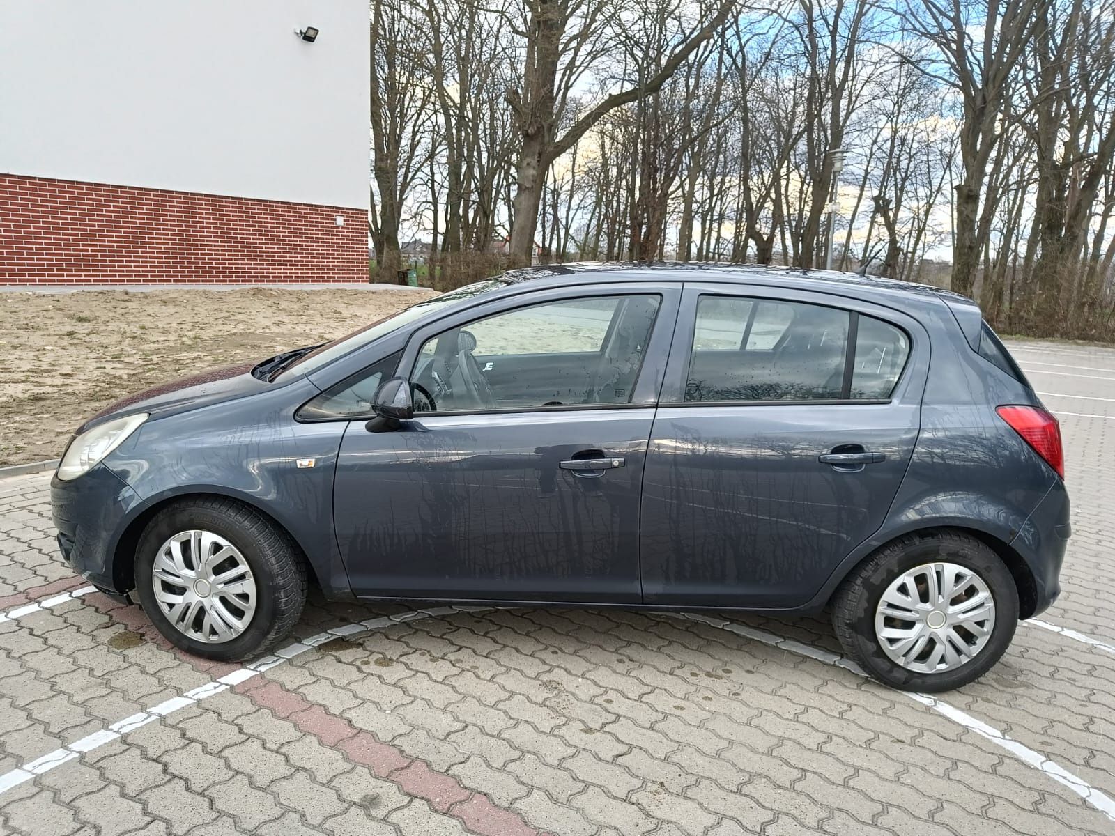 Opel Corsa D 1.3 CDTI, 2 komplety kół, super stan