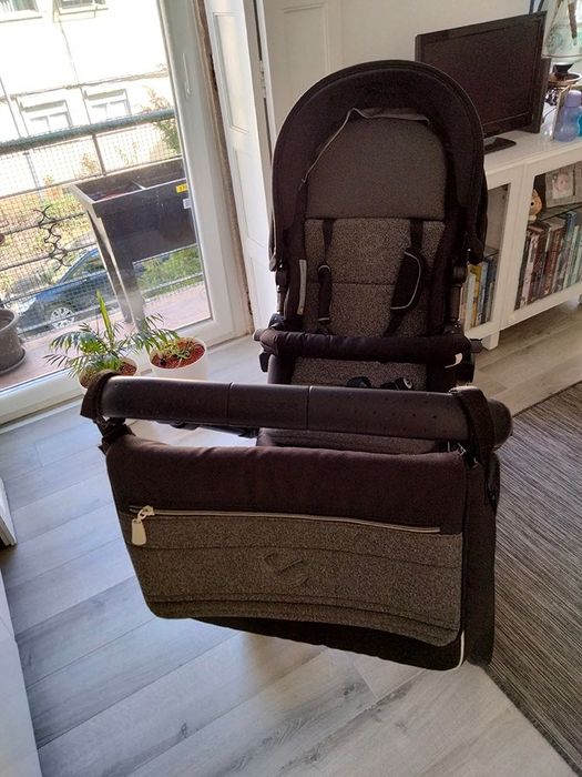 Carrinho de bebé + Ovo + Mala marca Jané Trider