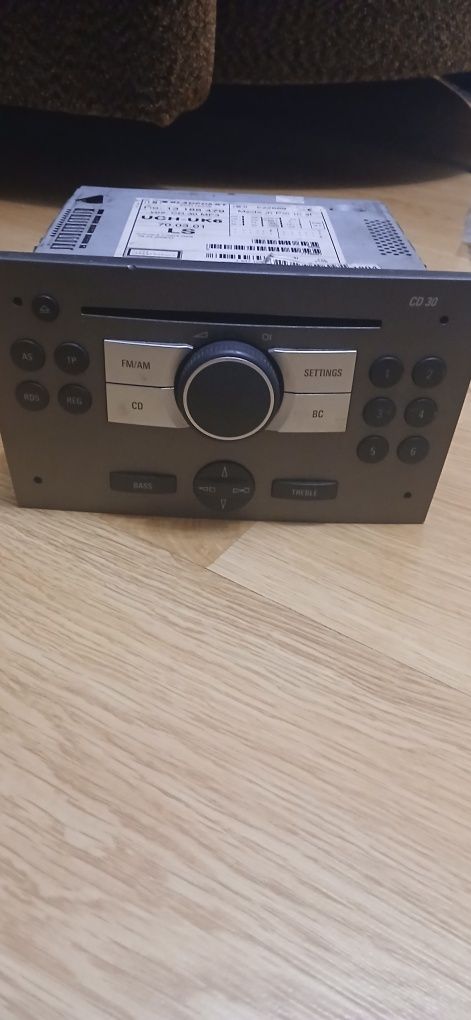 Radio CD 30 Opel  wylogowane
