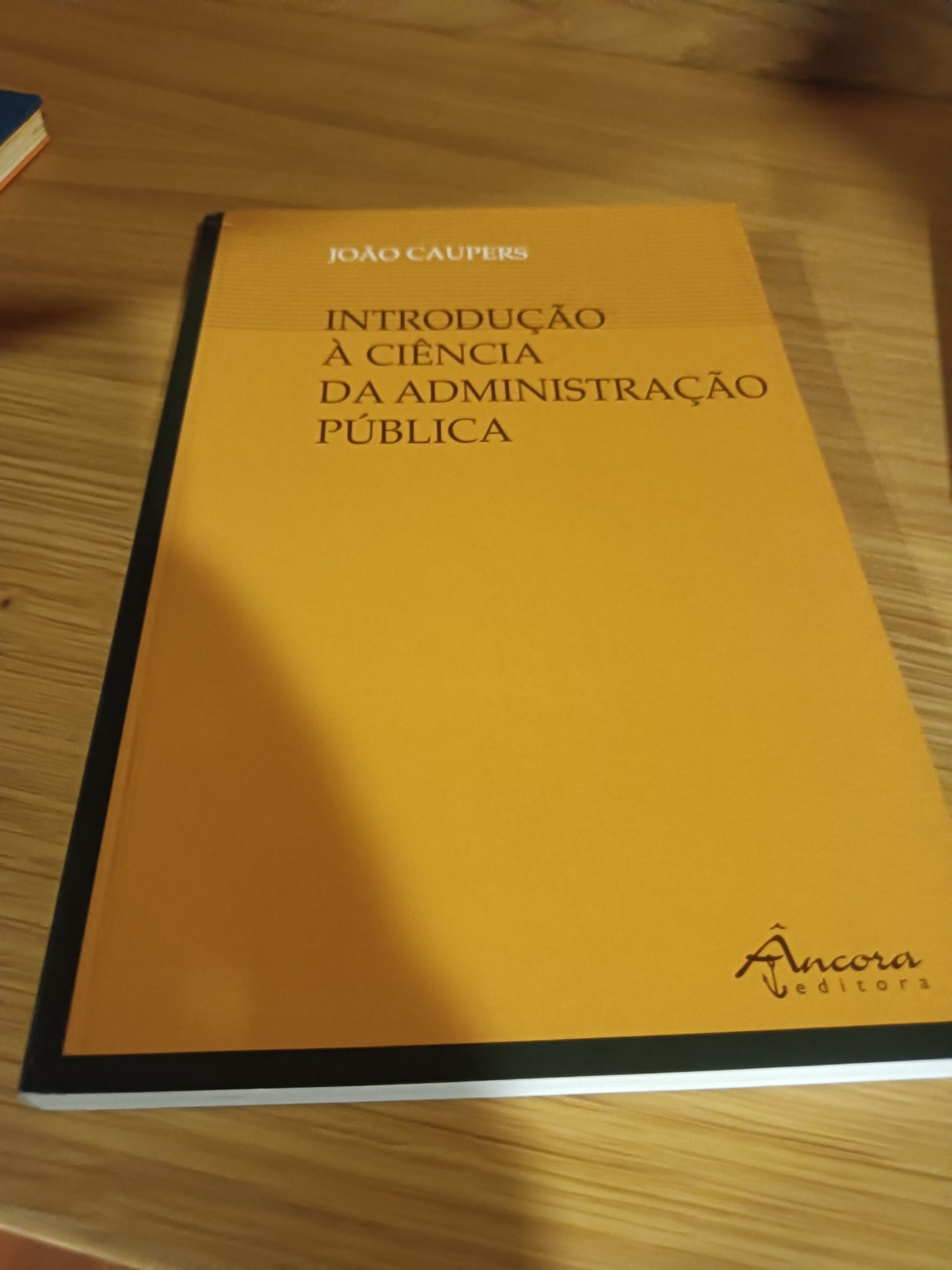 Introdução á Ciência da administração publica