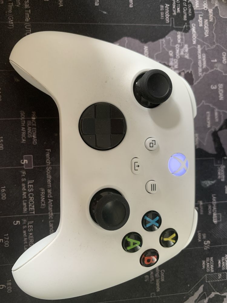 Microsoft Official Xbox One S Wireless Controller- White