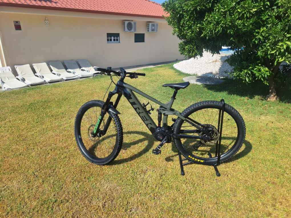 Bicicleta elétrica Trek Rail 5