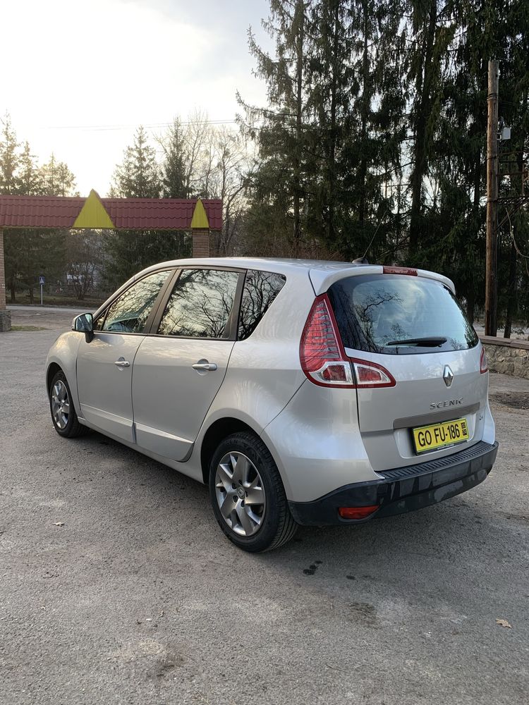 Renault Scenic 2011 1.5 DCI свіжопригнаний