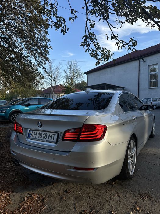 Продам BMW F10 2014 год.