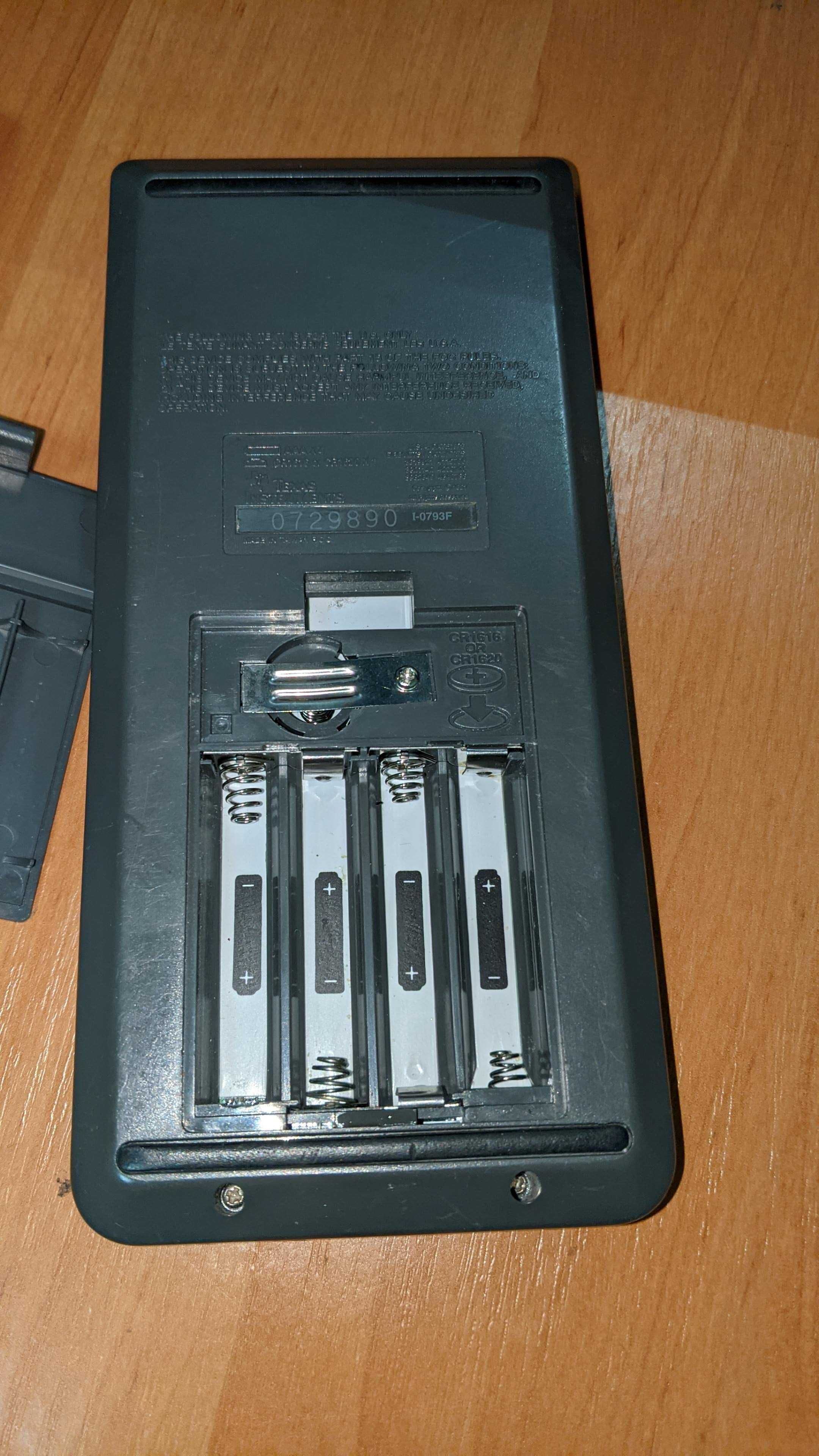 Інженерний калькулятор exas Instruments TI-82 калькулятор графический