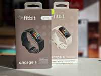 Фітнес-трекер Fitbit Charge 5 Lunar White