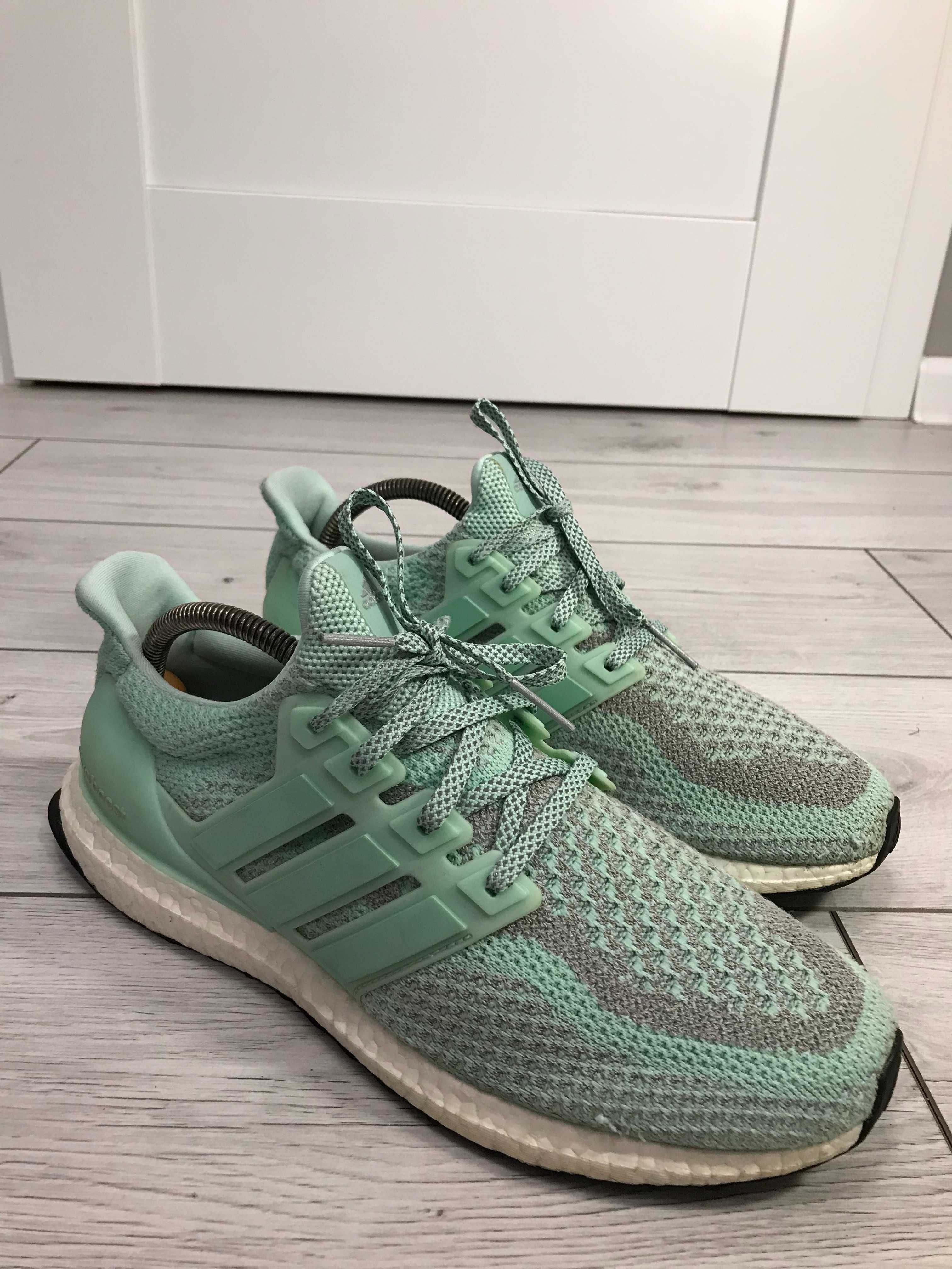 Buty Adidas  Ultra Boost NYC Liberty rozm.  44