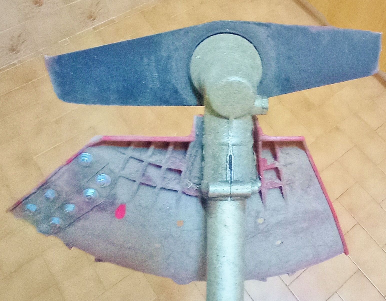efco Stark 4410 T, 40.2cm³ Usada poucas horas.
