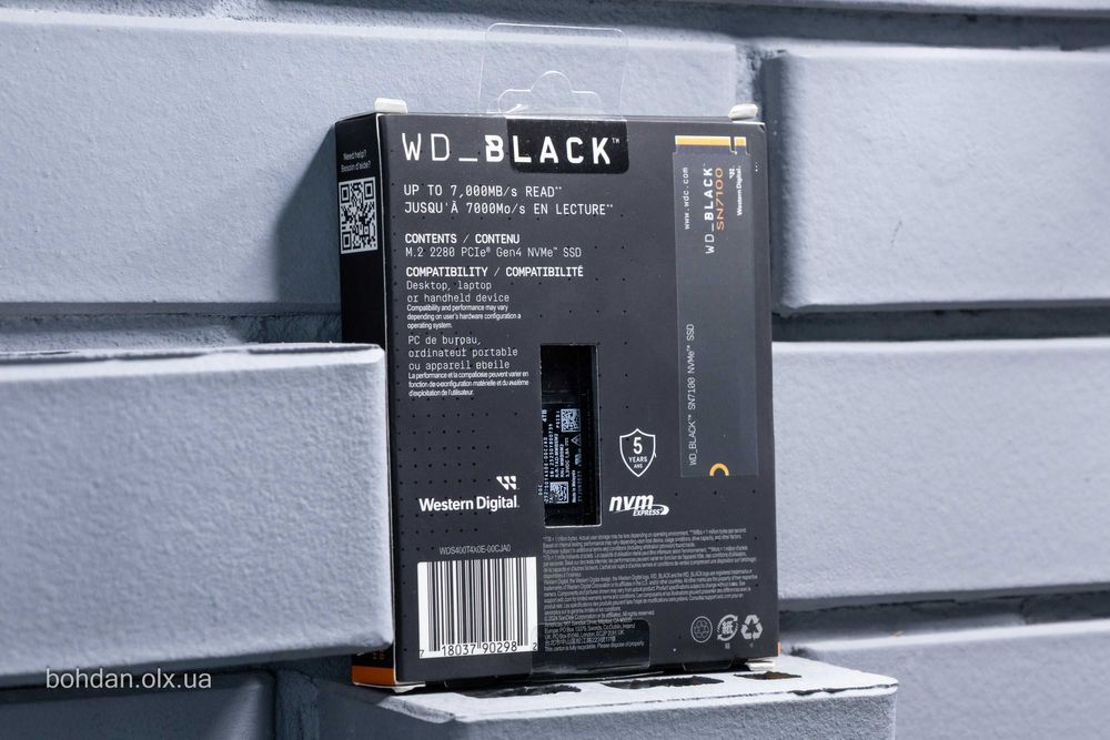 WD Black SN7100 4TB NVMe SSD (WDS400T4X0E)