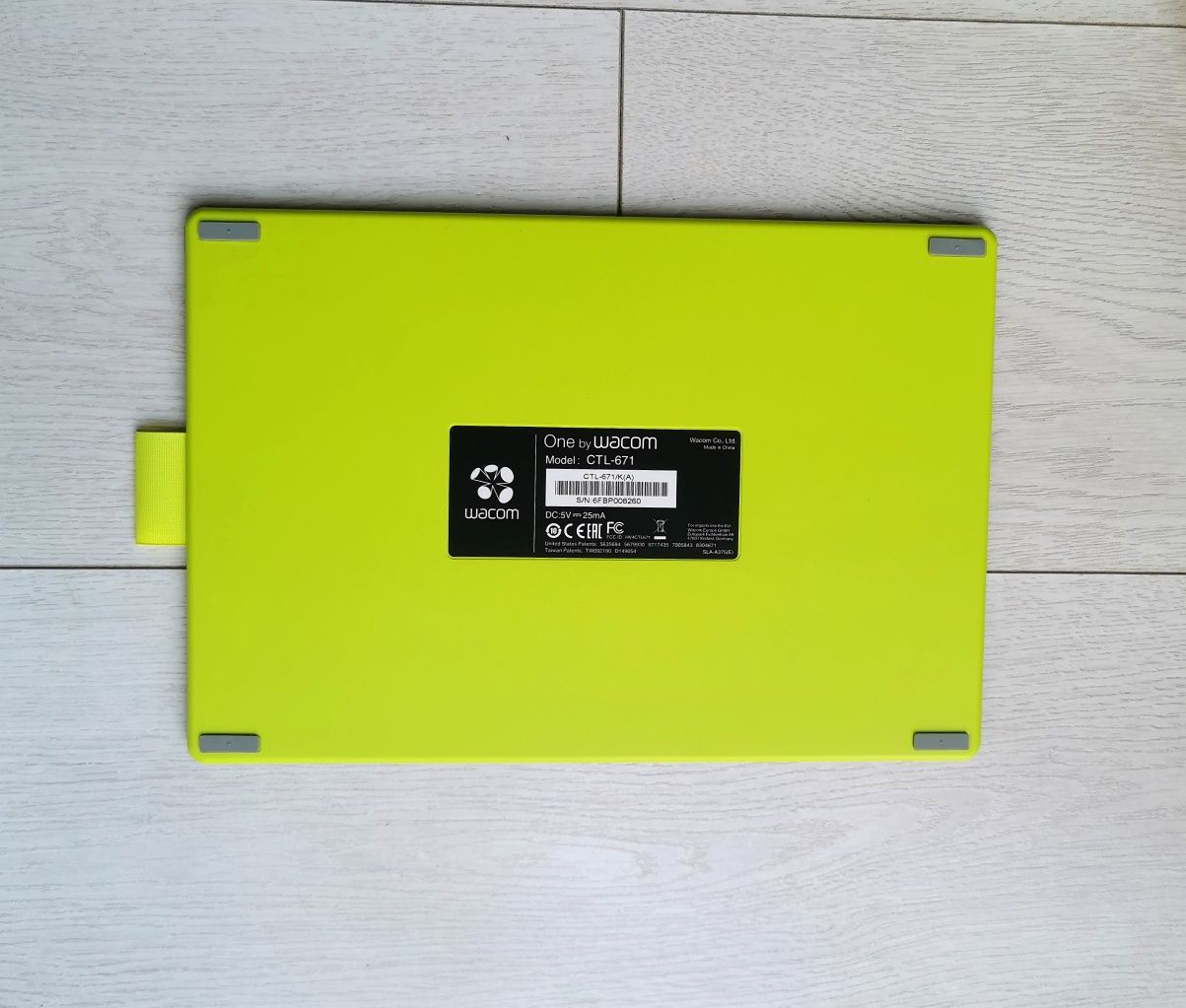 Tablet graficzny Wacom Bamboo One M model CTL 671