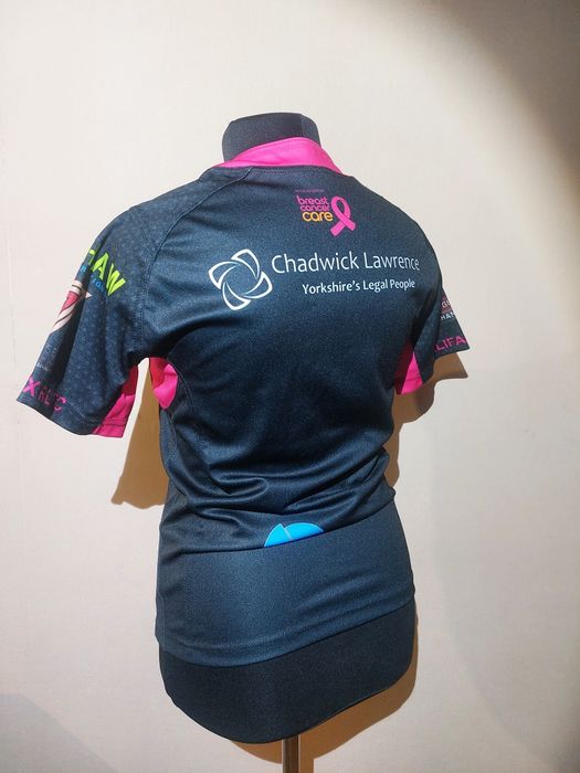 Футболка для спорту