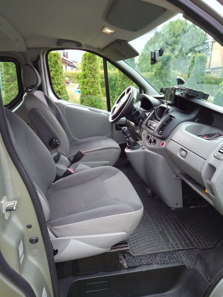 Opel Vivaro 2.0CDTI Long