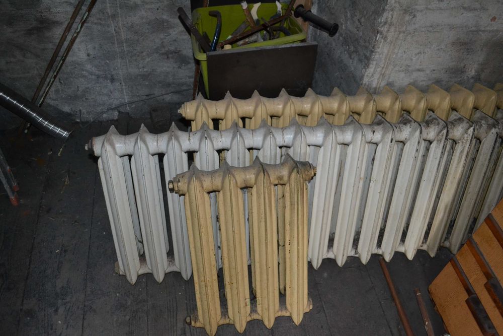 Grzejniki żeliwne gotowe do montażu