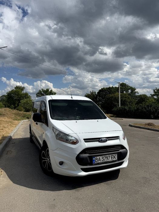 Продам семейный автомобиль Ford Transit Connect 2014 г.в.