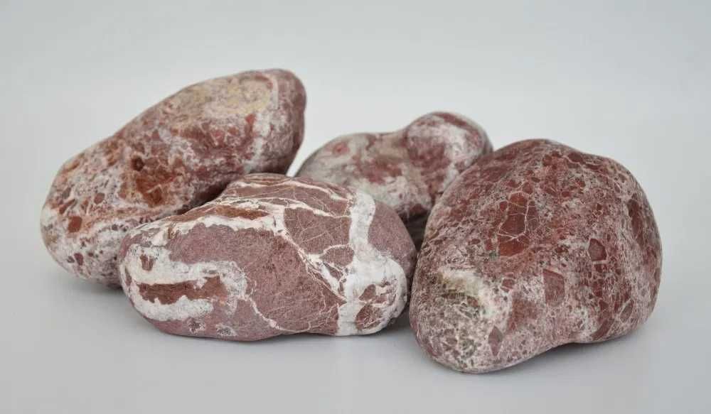 5 kg czerwono-białych kamieni akwariowych
