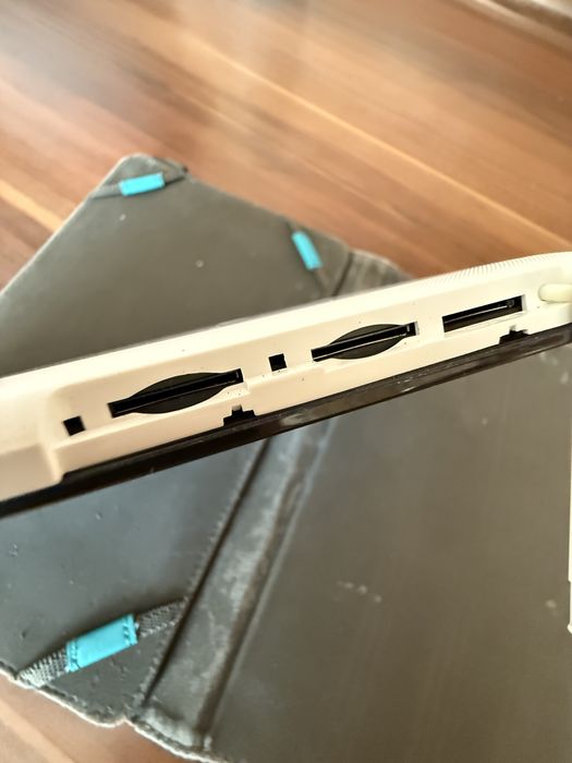 Планшет Asus K012