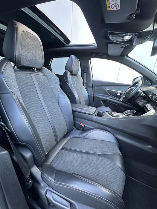 Peugeot 3008 GT Line Full extras ( Trato de crédito )