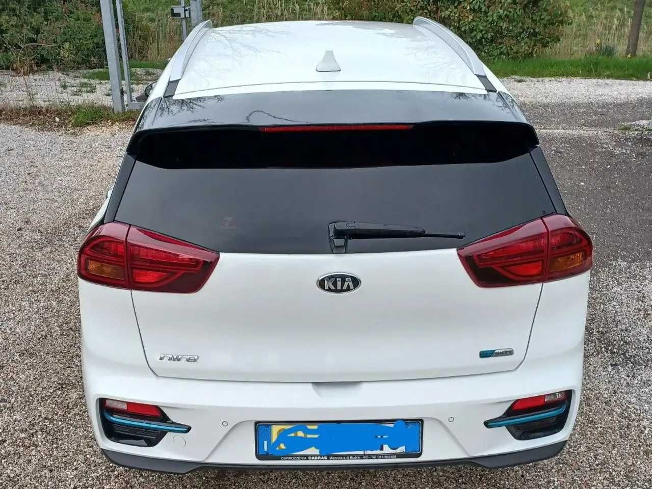 Разборка Kia Niro EV бампер б/у автозапчастини