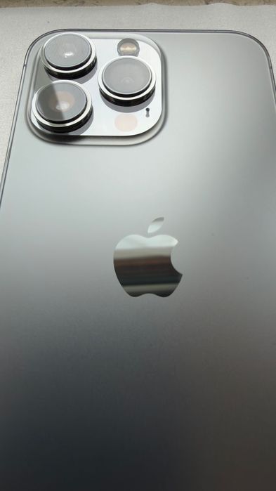 iPhone 13 Pro 256GB – Graphite – Excelente Estado