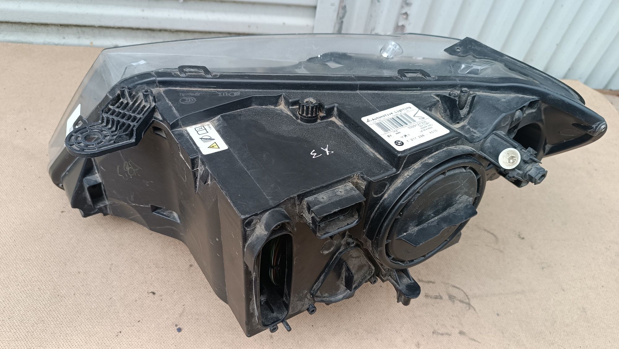 Vendo farol direito xenon de BMW X3 F25