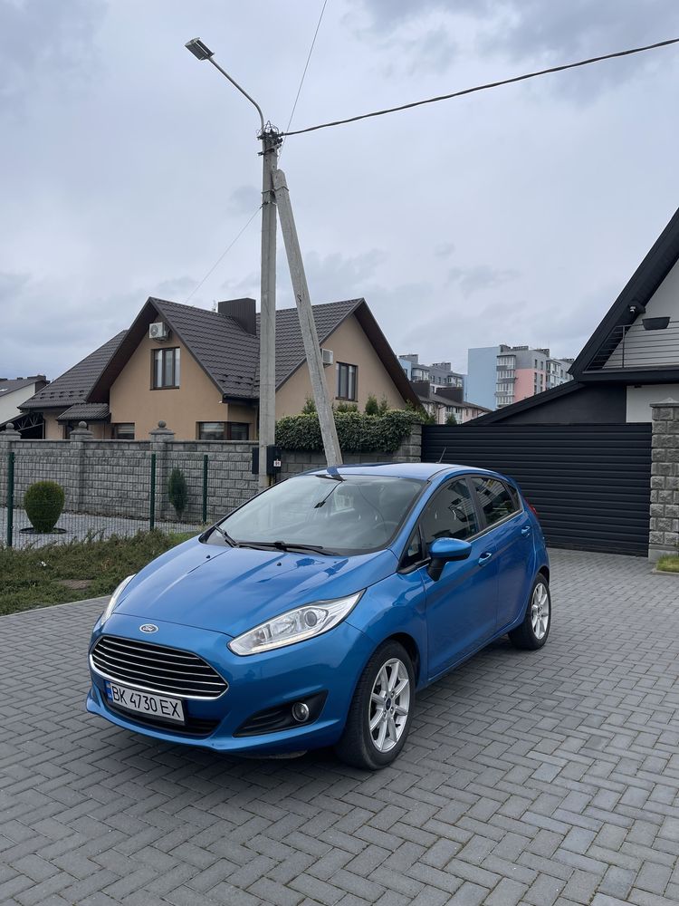 Продам Ford fiesta