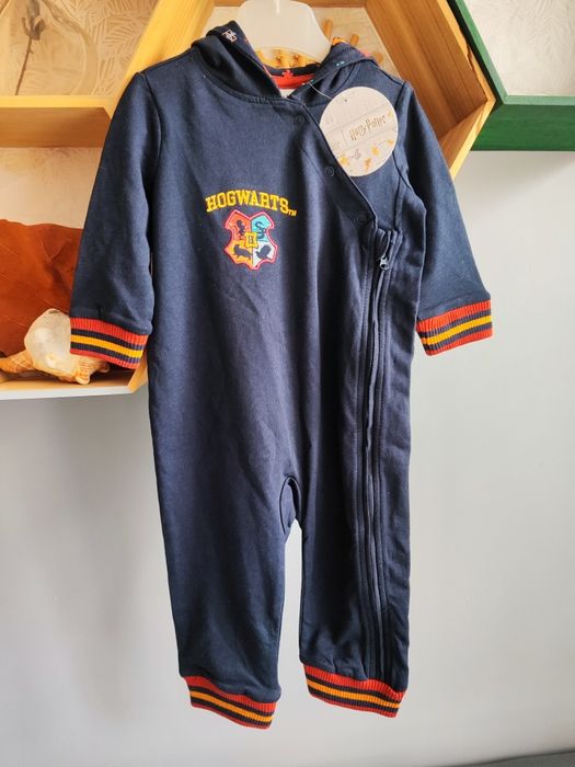 Pajac Harry Potter z kapturem bez stópek na zamek rampersy z długimi r