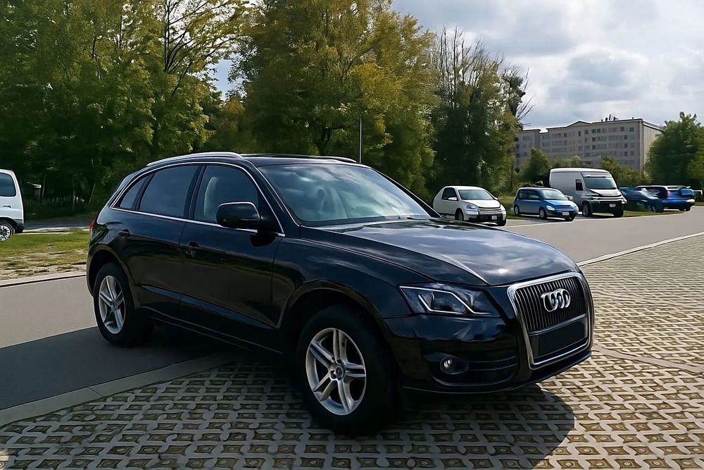 Audi Q5 Audi Q5, 2,0 TDI, S-Tronic, czarny metalik