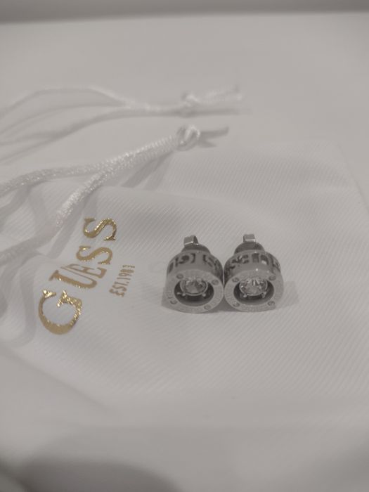 Kolczyki damskie Guess