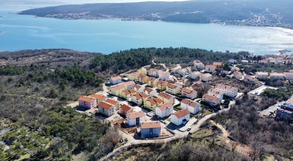 Ostatnie Terminy lato Apartament Chorwacja Wyspa Krk nocleg nad morzem
