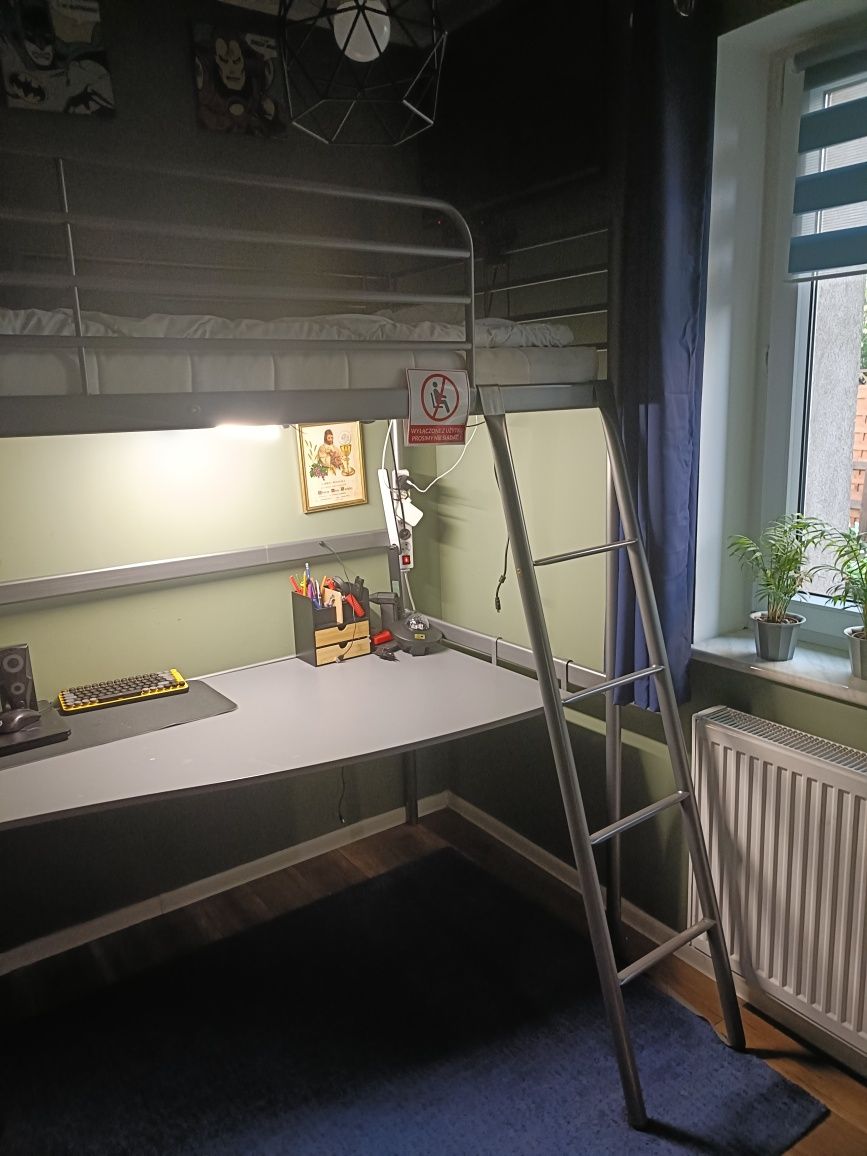 Łóżko piętrowe Ikea