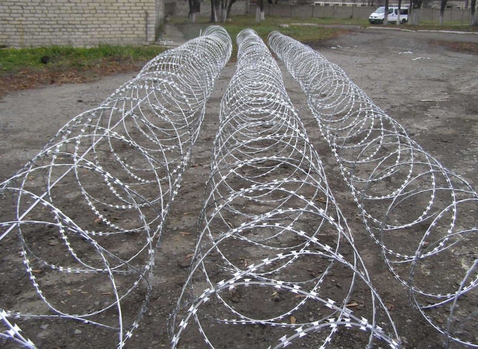 Колючий дріт ЄГОЗА 600/5/2.2