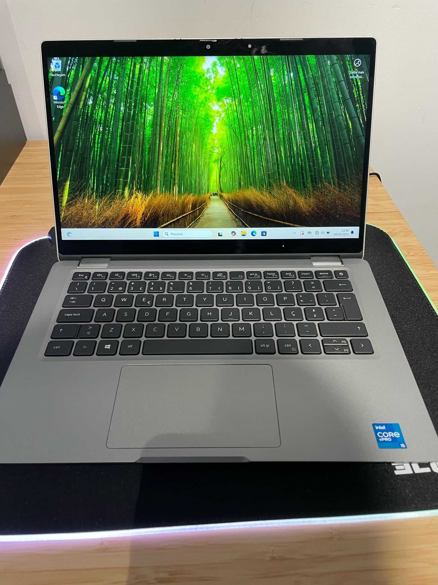 Portátil Dell Latitude 5320 + Rato e Caneta Dell