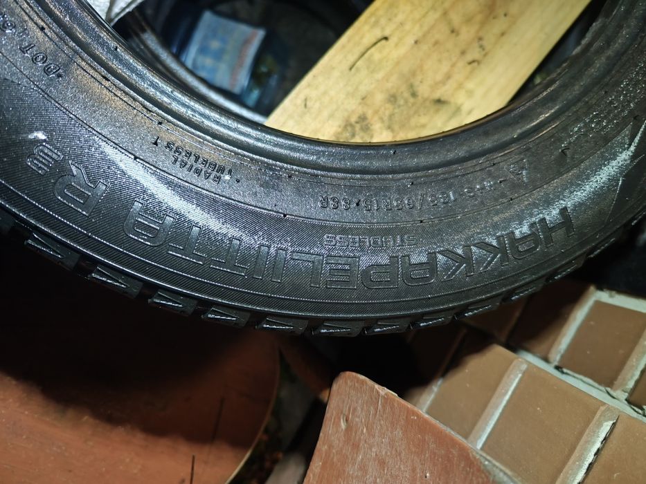Зимние шины 185/65/15