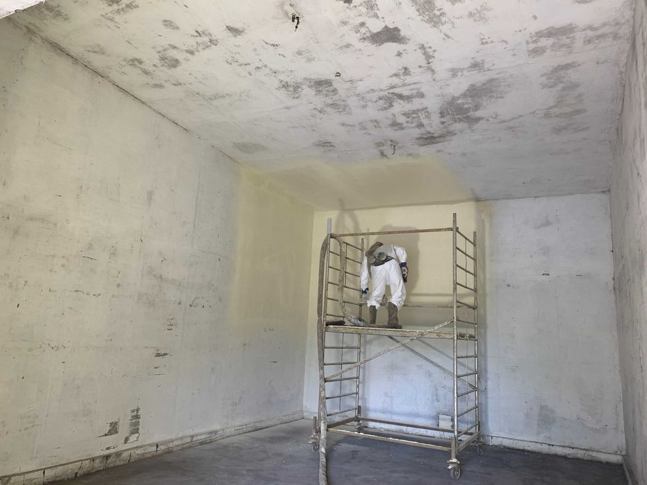 Ocieplenia Pianą PUR Izolacje natryskowe Ocieplenie poddasza garażu