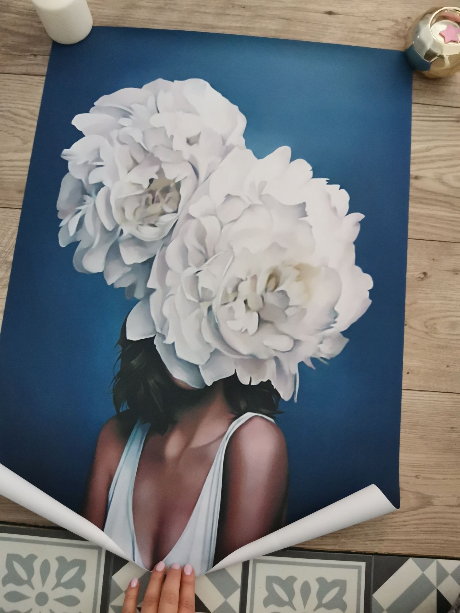Tryptyk, obrazy 50x70 kobieta, kwiat idealne do salonu i domu
