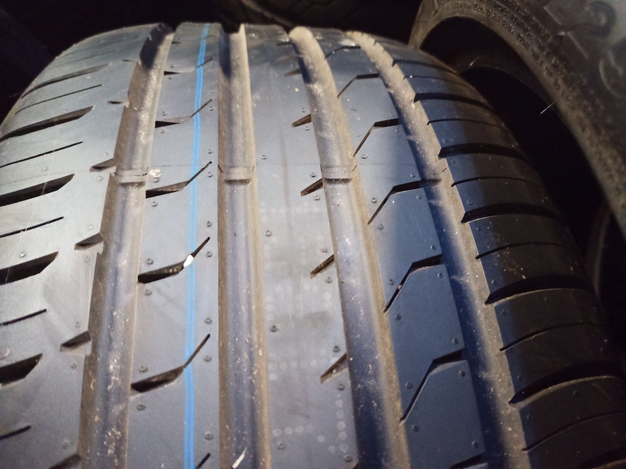 Maxxis 225/40/18 opony letnie demo 2023r.