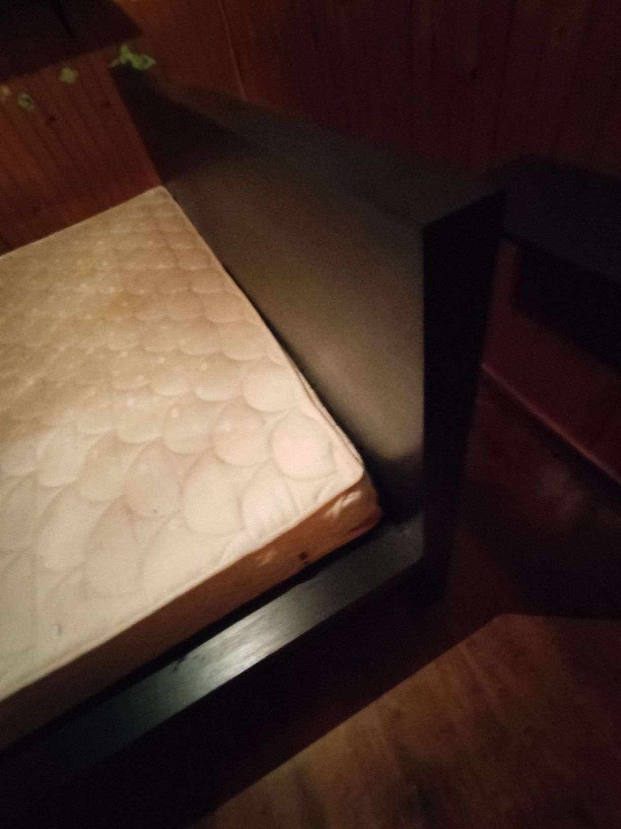 Ikea Malm rama łóżka wysoka z materacem