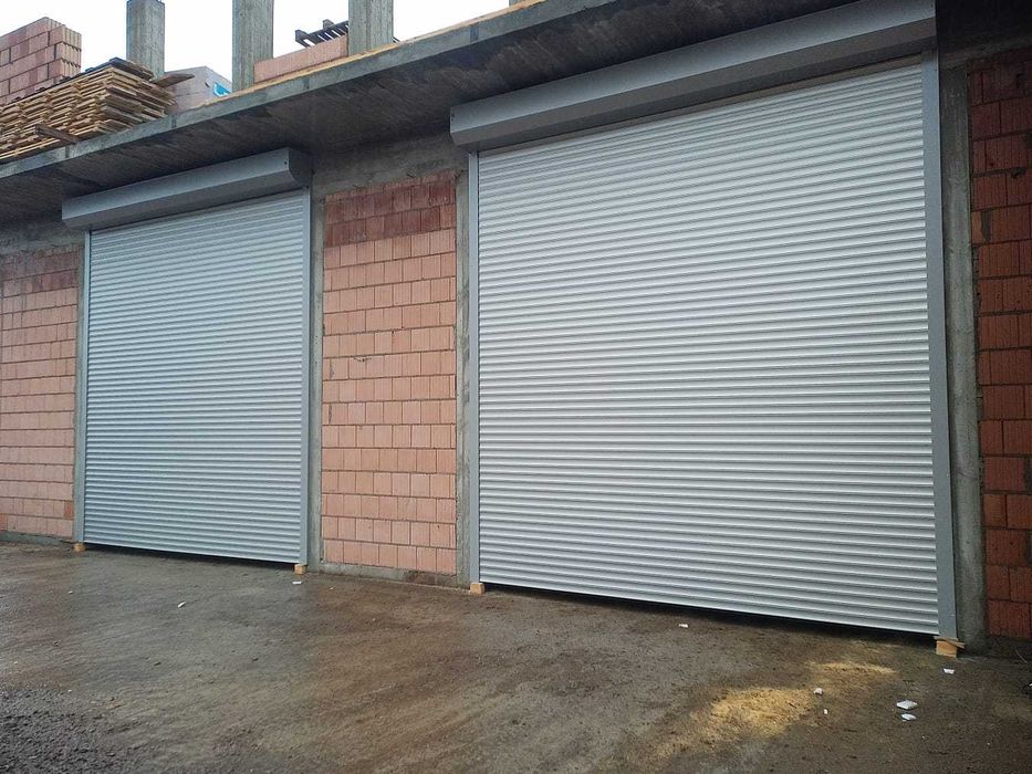 Brama garażowa rolowana, Bramy rolowane