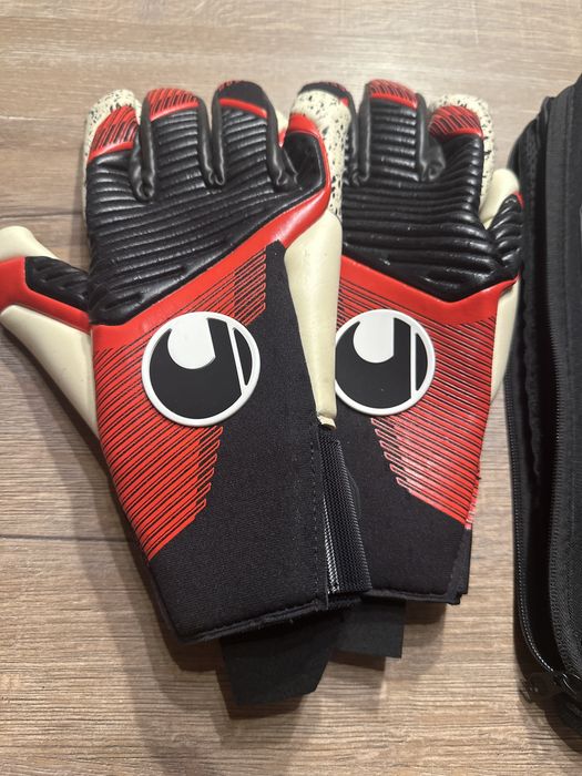 Вратарские перчатки uhlsport 10