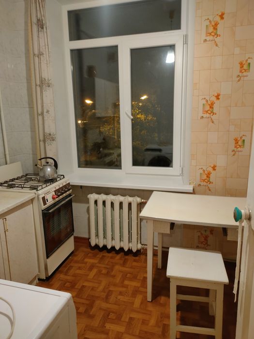 Сдам 2-х ком. Квартиру в центре