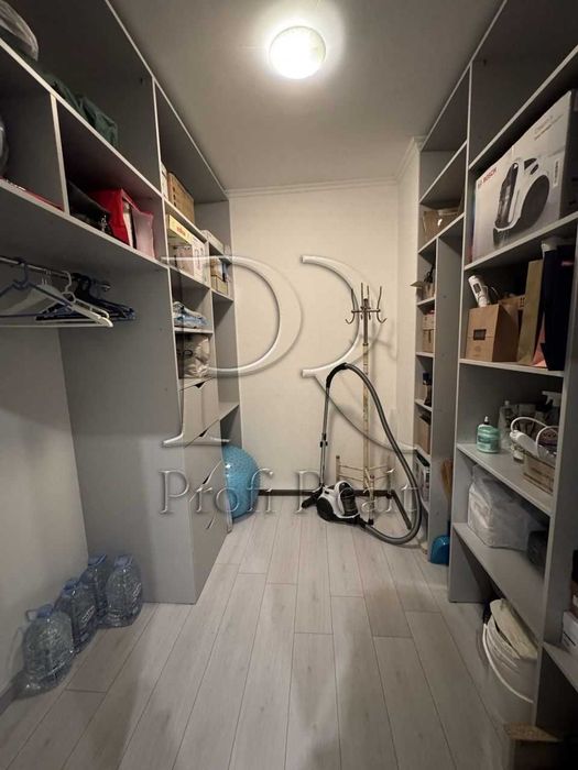 Оренда 2 кімн. квартири за адресою Шалімова 35А/Героїв Севастополя