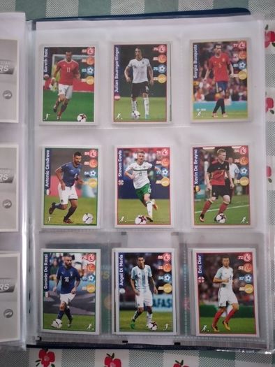 Coleção Completa - Football Superstar Stickers - Kellogs Panini 2018