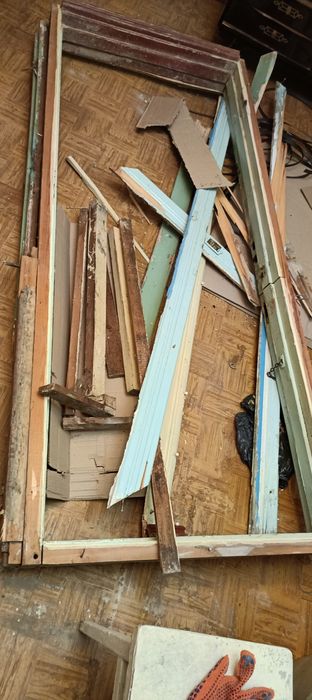 Двери советские дрова. Отдам даром.