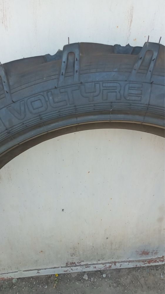 Шини  9.5-42 (240-1067) Я-183 6PR 116A6 Voltyre