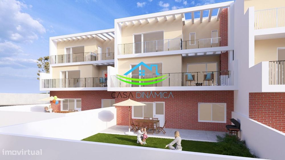 Lote para construção na urbanização dos Condados