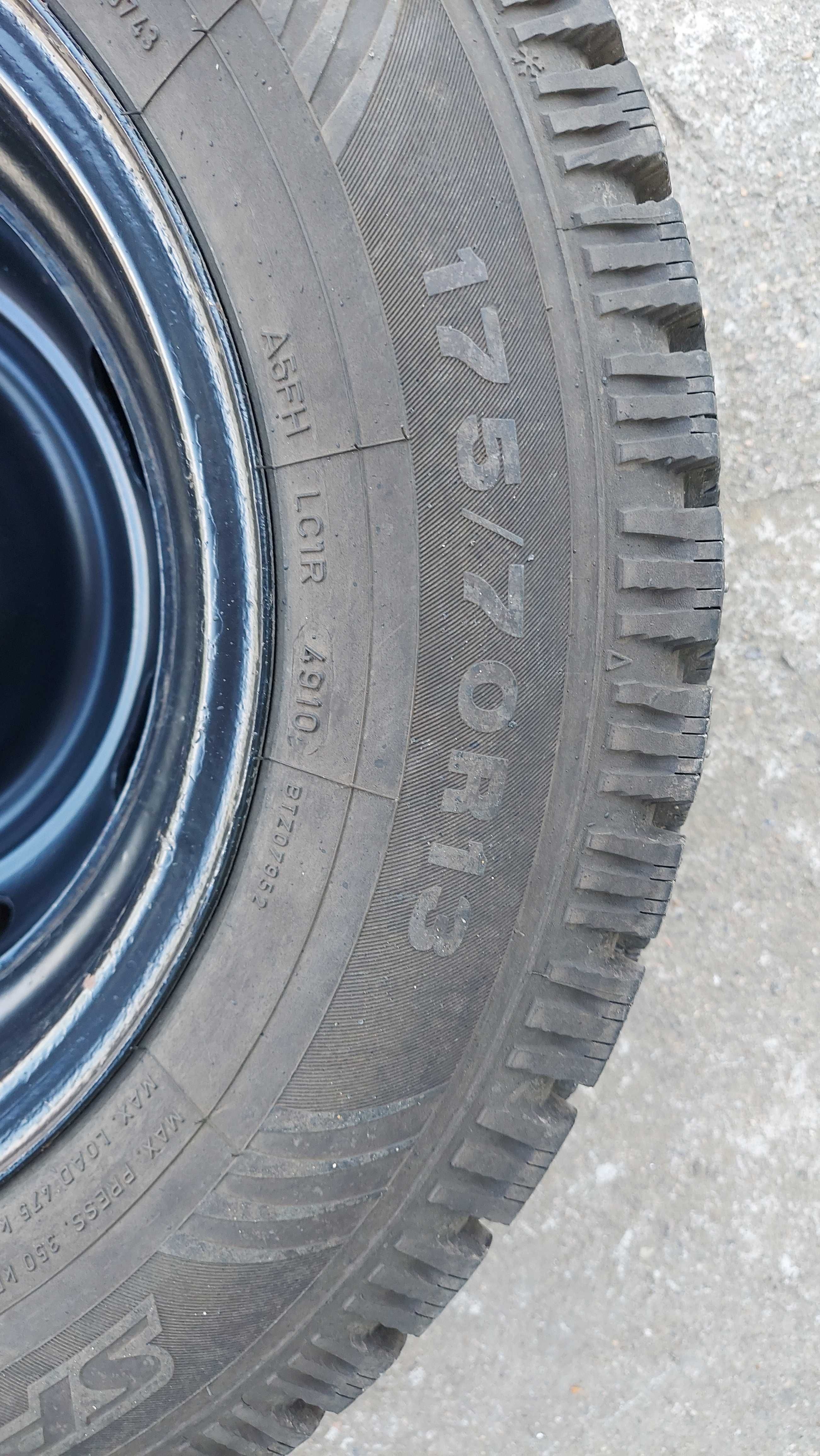 Продам колеса на зимній резині  175/70 R13