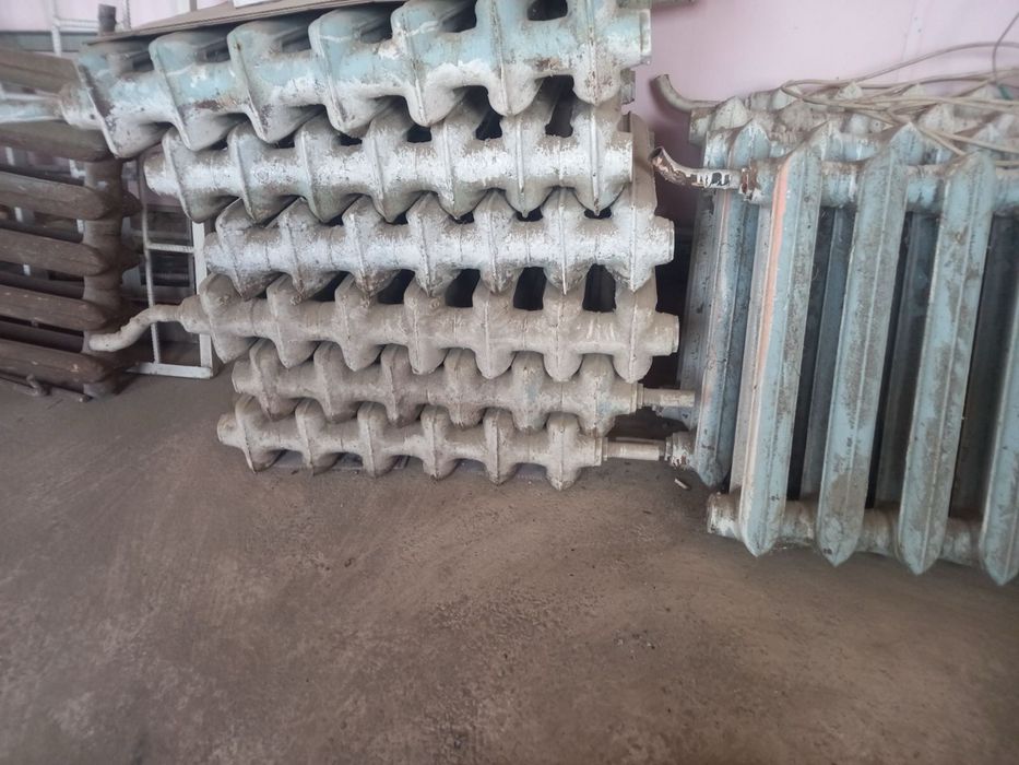 Батарея чагунна б/у