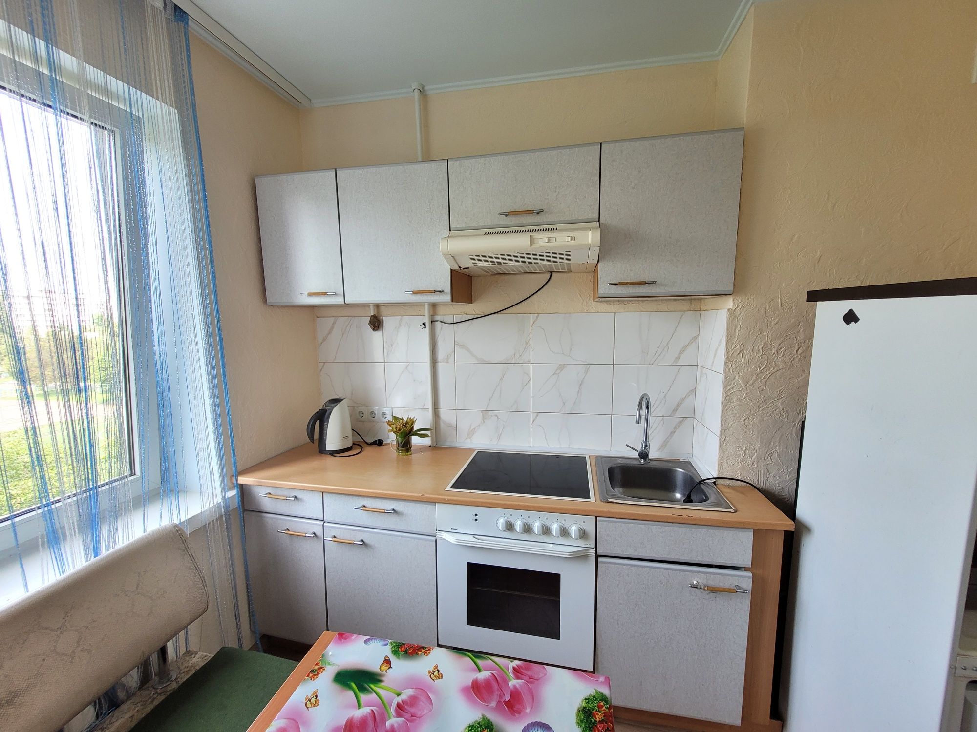 2к. Кравчука!/ЗАГС!  4/9п, 50м2, Ремонт! 12000грн + кп!