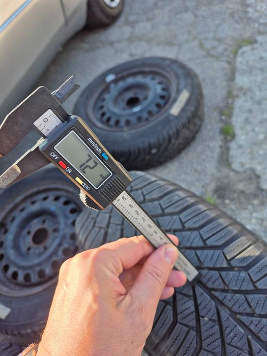 Zimowe koła w cenie felg!! 185/65 R15 Mercedes W124 bogaty bieżnik